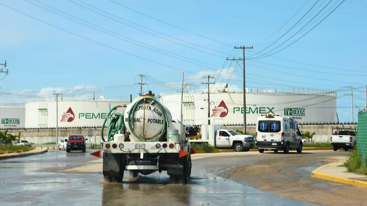 refinería de dos bocas incumple con su meta_